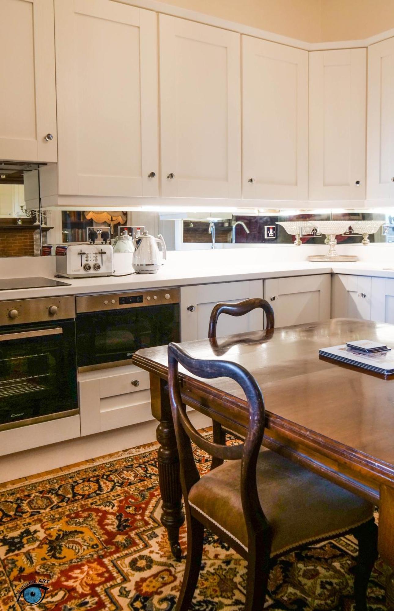Mervue Apartment, 4 Causeway View, Apartment *