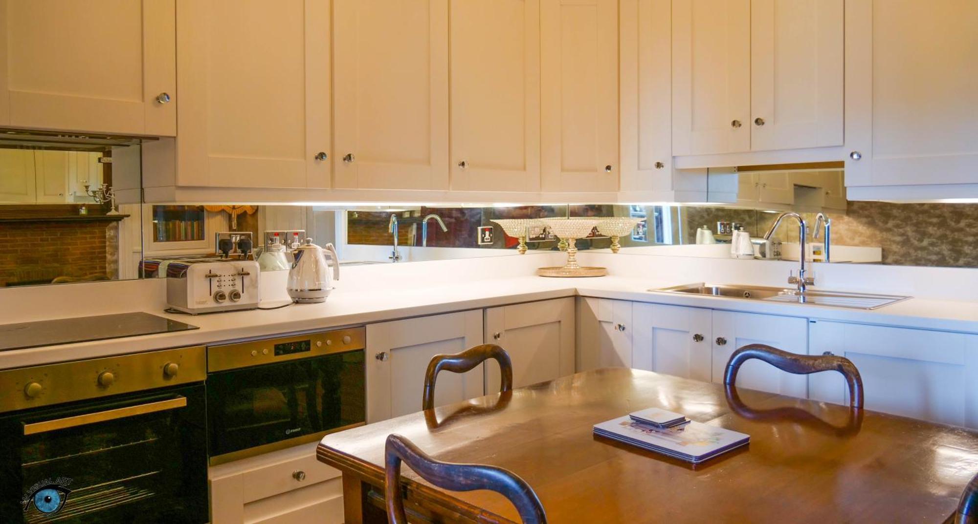 Mervue Apartment, 4 Causeway View, *
